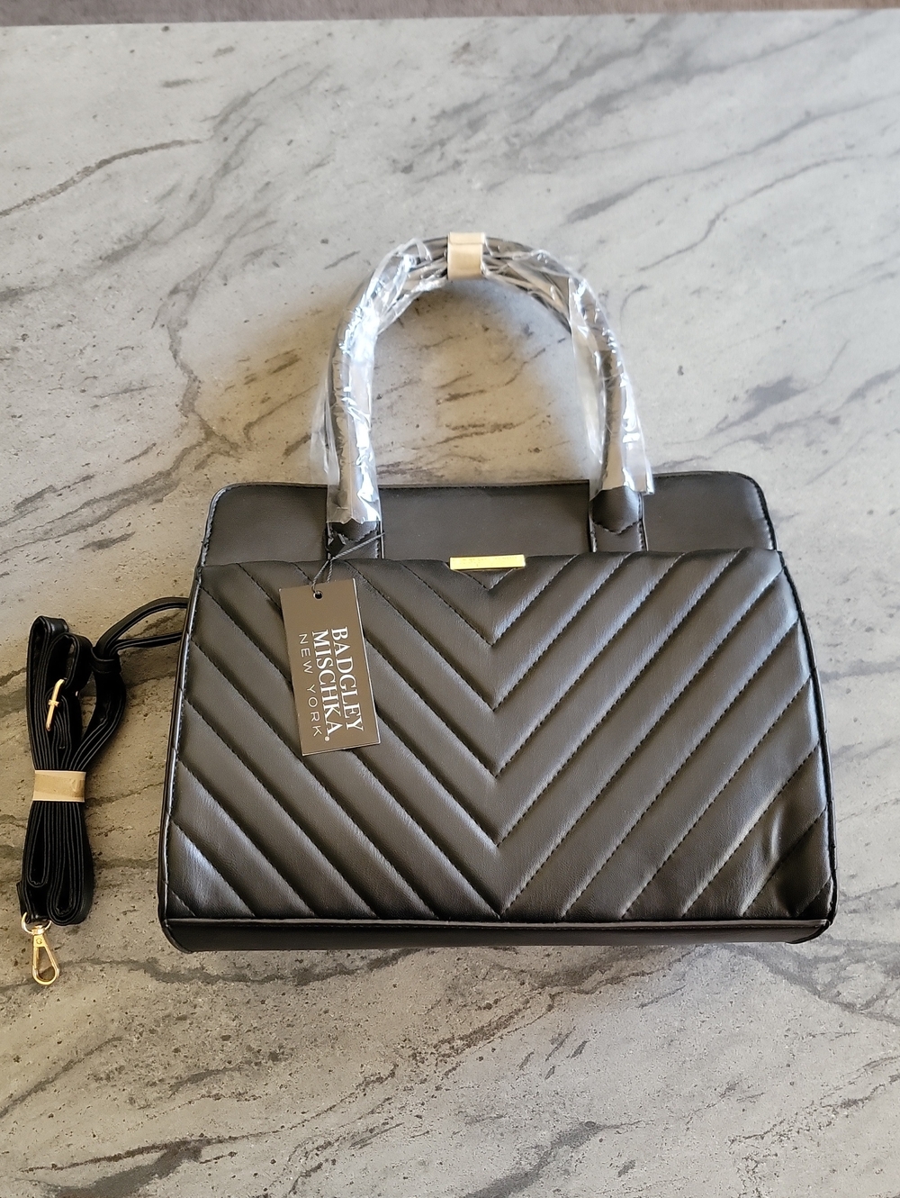 BADGLEY MISCHKA NEW YORK VALERIE Quilted Large Tote Zip Bag Black NWT